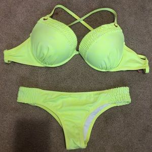VICTORIA’S SECRET BIKINI!!! 👙👙👙👙👙